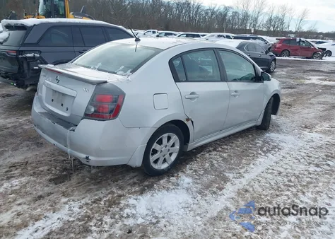 2010 Nissan Sentra 2.0Sr из США, поврежденный, VIN 3N1AB6AP0AL697819